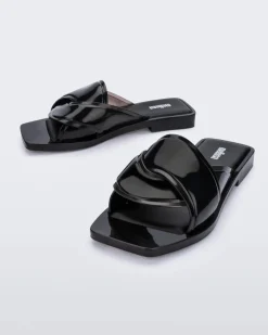 Slides*Melissa Brigitte