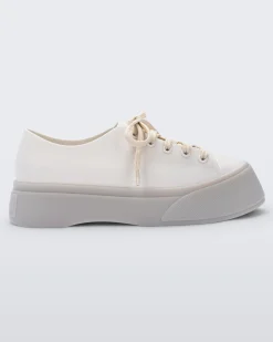 Sneakers*Melissa Drive Sneaker