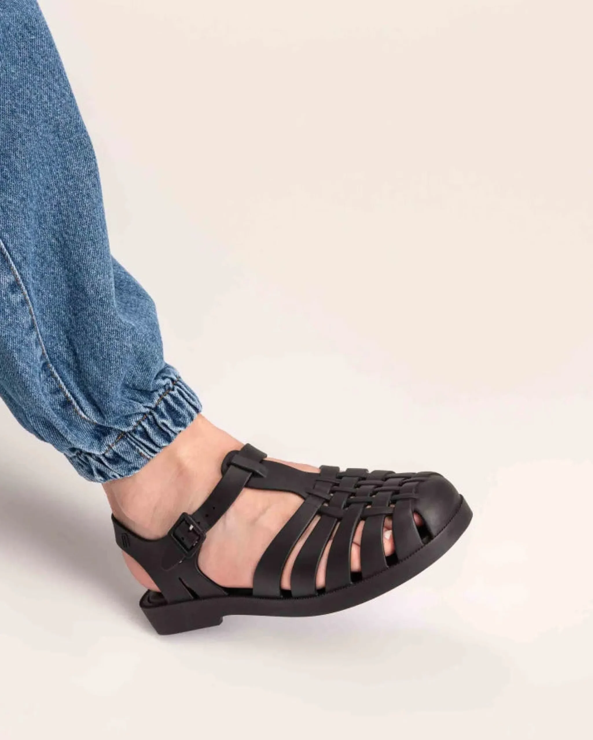 Ankle Strap*Melissa Possession Matte Black