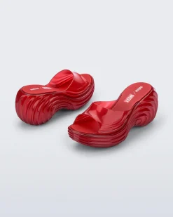 Slides|Platforms*Melissa Quantum Platform Transparent Red